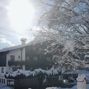 Hotel Canisiusbruennl cazare Rum