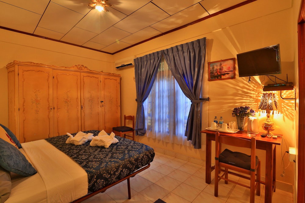 Emel Boutique Hotel