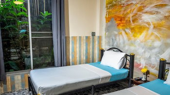 Sabina Guesthouse Kamala Beach