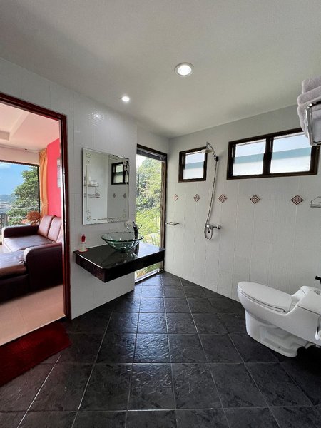 Mountain Seaview Luxury Apartments