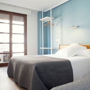 Hotel Sabinas Don Jaime Apartments cazare Zaragoza