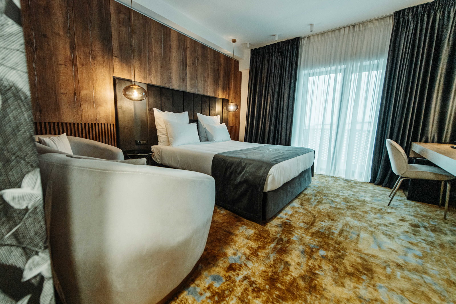 Iza Hotel