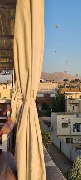 Hotel Senmut Luxor