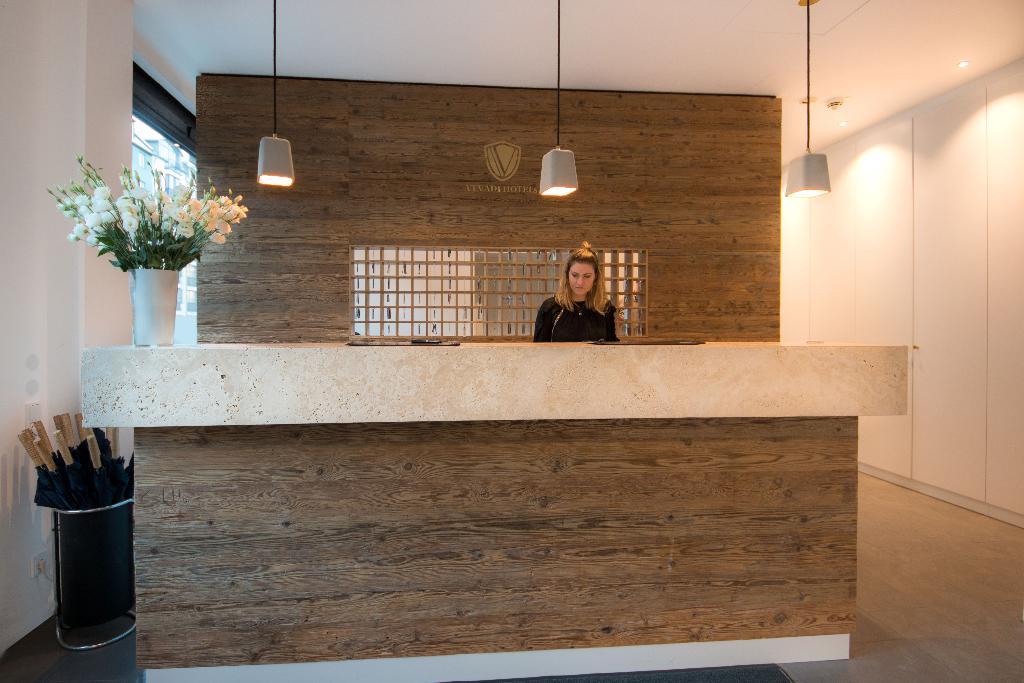 Hotel Downtown Vi Vadi Hotel