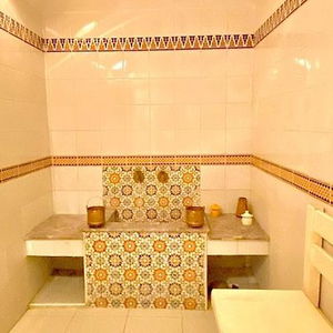 Hotel Riad Baddi cazare Sale