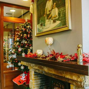 Hotel Grand Hotel Dentro cazare Konitsa