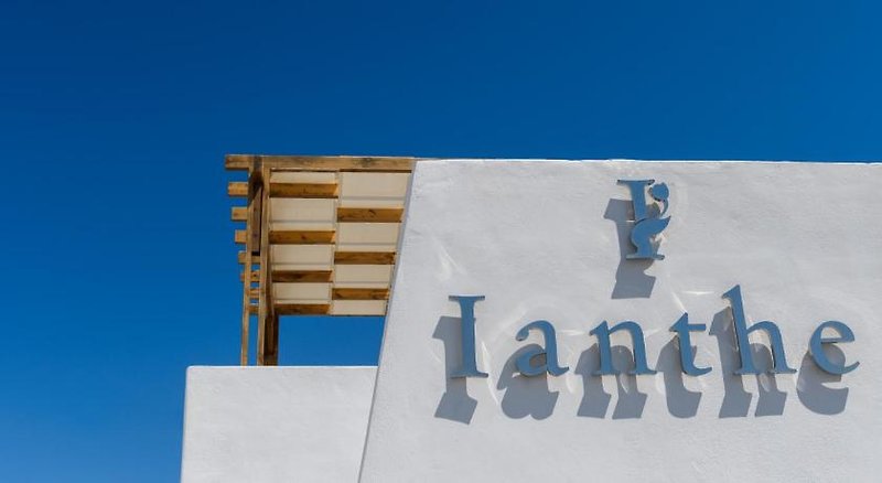 Hotel Ianthe Apartments & Villa