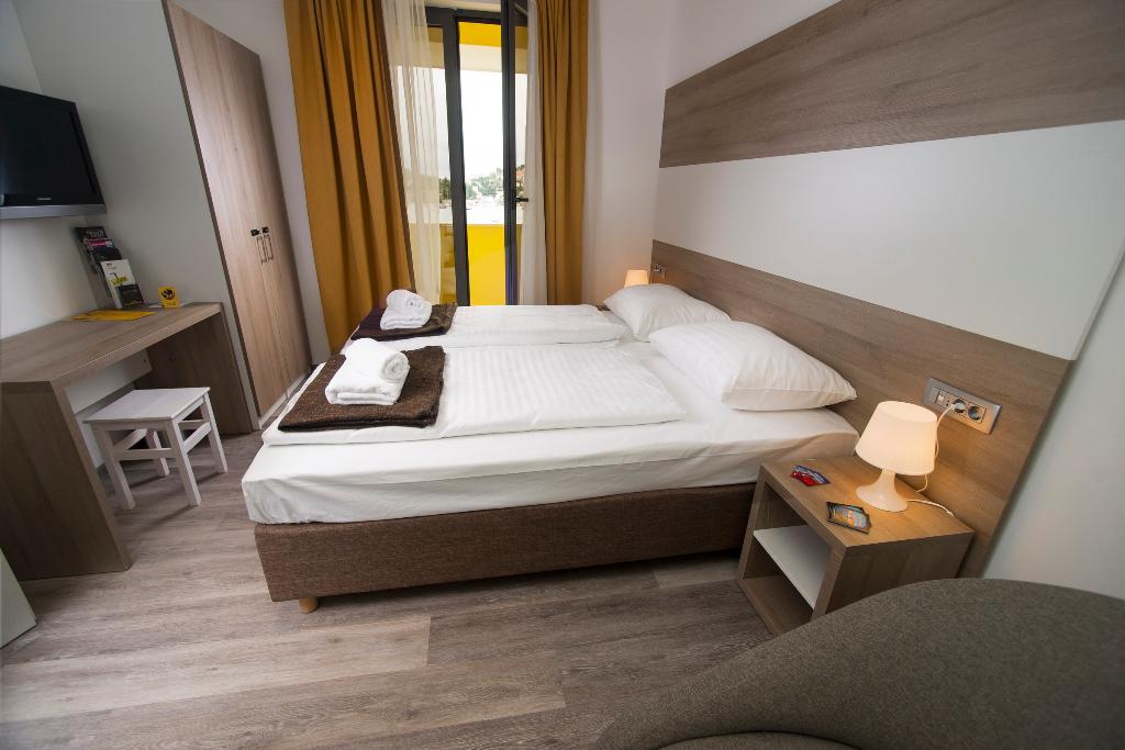 Hostel Sol