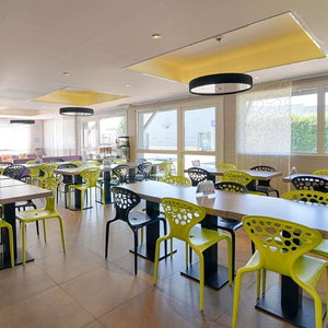Hotel Hotel Kyriad Lyon Est - Saint Bonnet De Mure cazare Saint-Bonnet-de-Mure