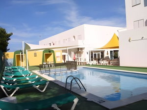 Hotel Typic Art Apartamentos cazare Es Canar