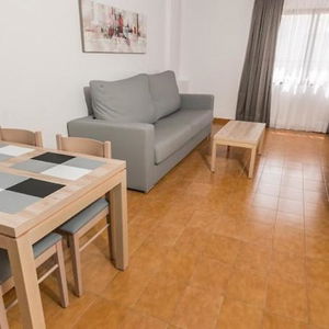 Sejur Niko Apartamentos vacanta Santa Eulalia