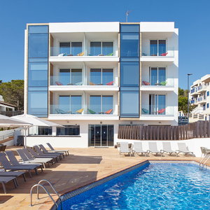 Hotel Sol Bahía Ibiza Suites cazare Sant Antoni de Portmany