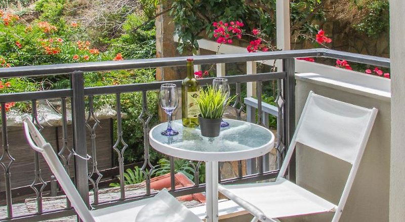 Hotel Attalos Boutique Studios