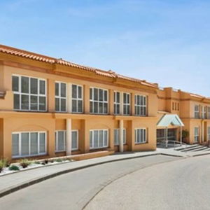 Hotel Ramada Hotel & Suites By Wyndham Costa Del Sol Fuengirola cazare Mijas