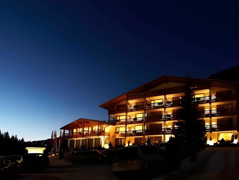 Hotel Anterleghes Arthotel