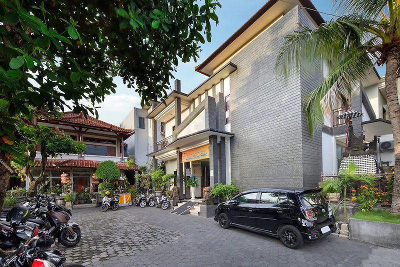 Hotel Legian Village Beach Resort