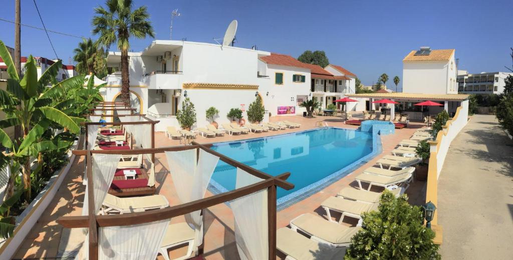 Hotel Anissa Oasis Beach