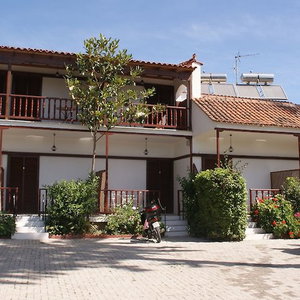 Hotel Villa Christina cazare Tolon