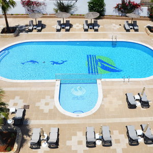 Hotel Aparthotel Vibra San Marino cazare Sant Antoni de Portmany