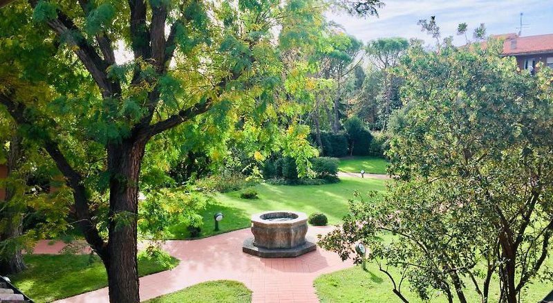 Hotel Opera Deluxe B&B