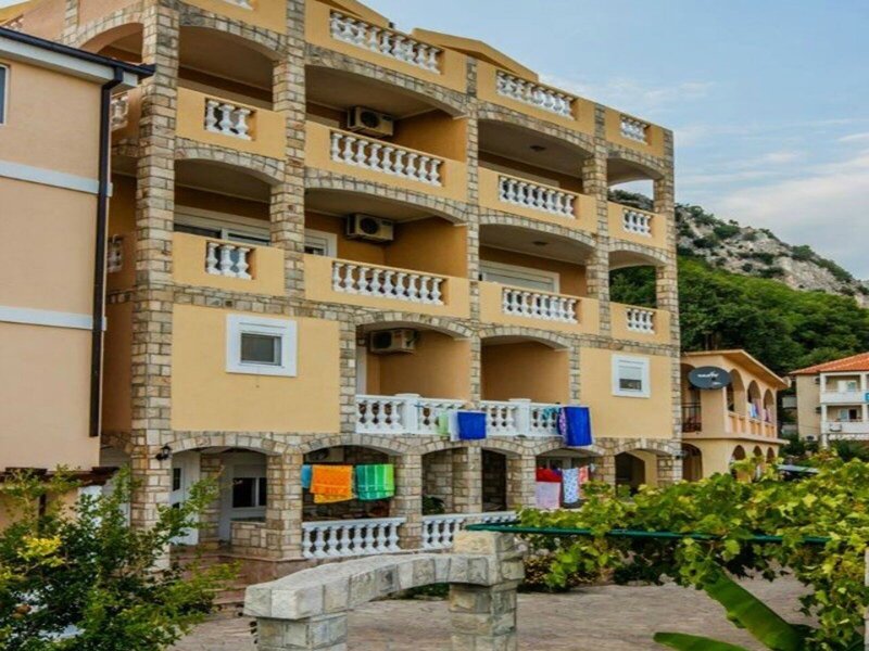 Castellamare Residence