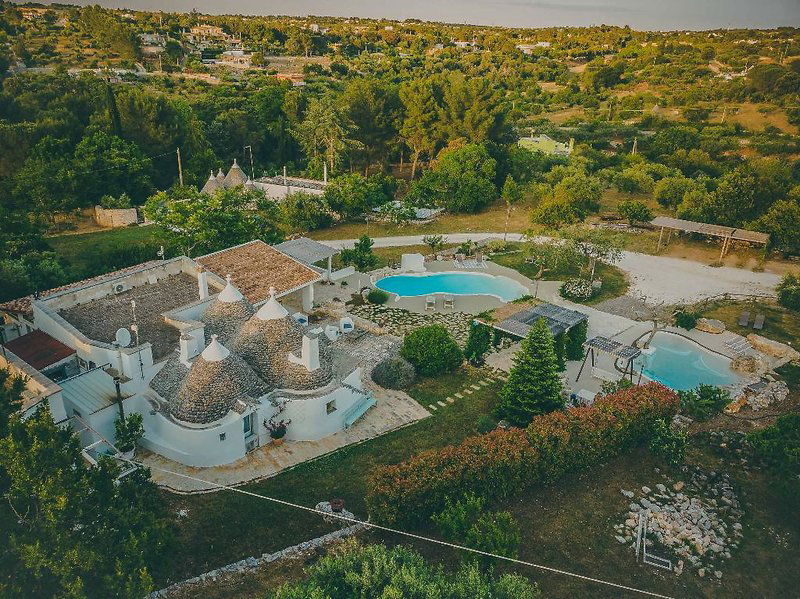 Hotel Trulli Terra Magica B&B