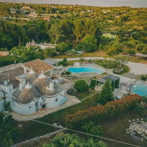Hotel Trulli Terra Magica B&B cazare Putignano