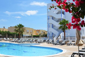 Hotel Vibra San Marino cazare Ibiza Town