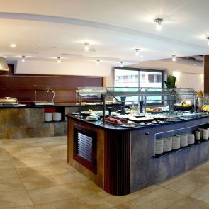 Sejur Marvell Club Hotel & Apartments vacanta Ibiza Town