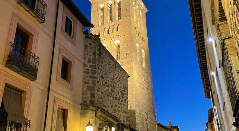 Hotel Hostal Santo Tomé