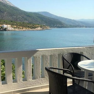 Hotel Studios Limnionas cazare Marathokampos