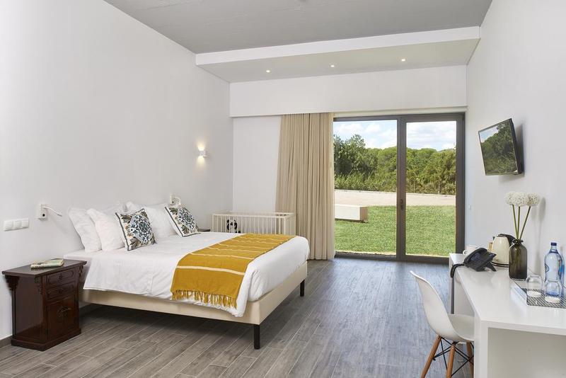 Hotel Mercedes Country House