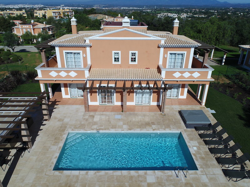 Colina Villas