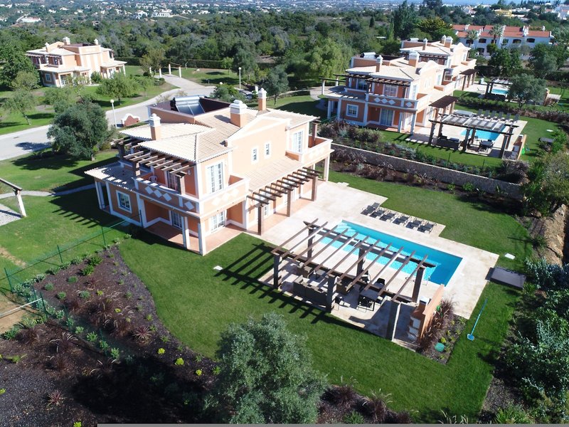 Colina Villas