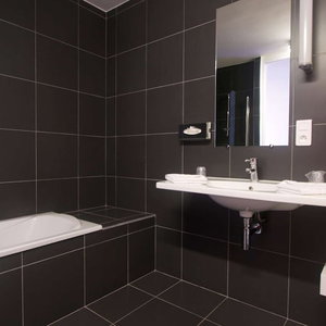 Hotel Best Western Hotel San Benedetto cazare Cholet