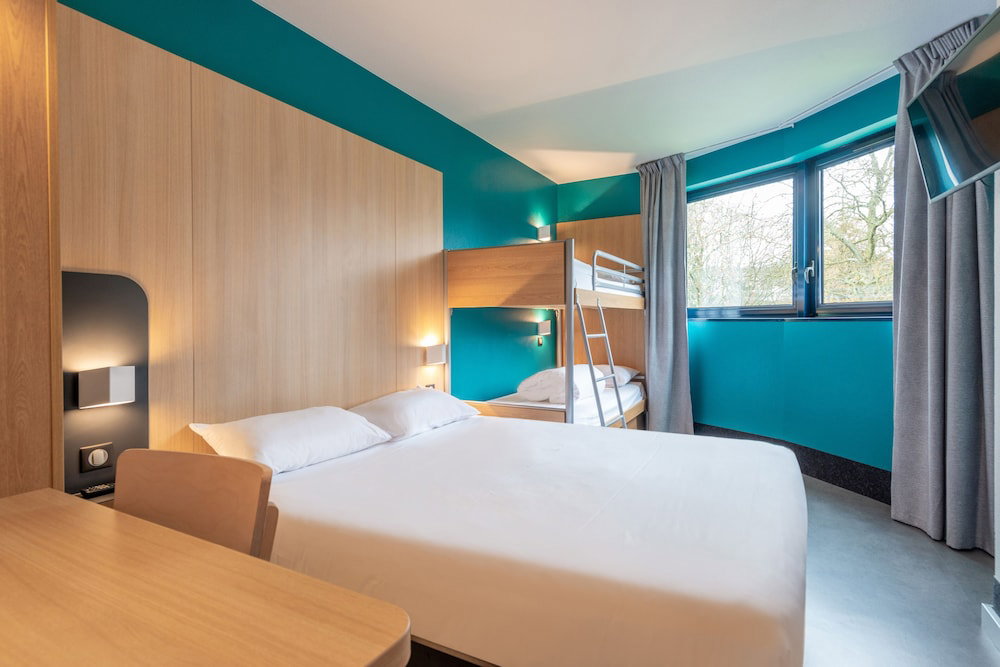 Hotel B&B Hotel Cholet Sud