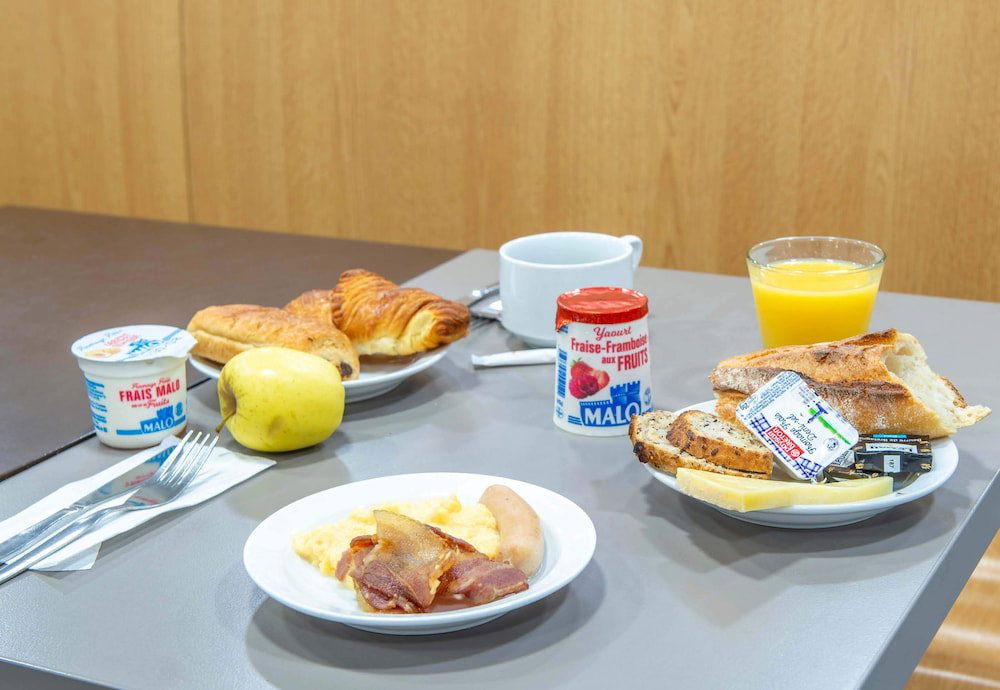 B&B Hotel Cholet Sud