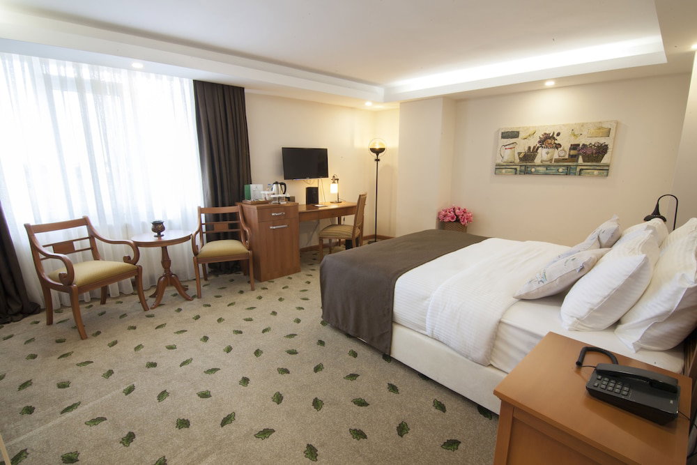 Hotel Tuzla Garden Hotel & Spa