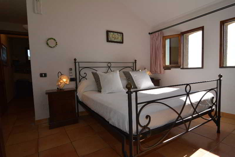 Hotel Torre Di Cesare