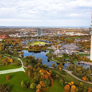 Hotel Holiday Inn Express Munich – Olympiapark cazare Munchen