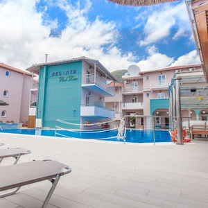 Hotel Bel Air Hotel Lefkada Island cazare Nidhrion