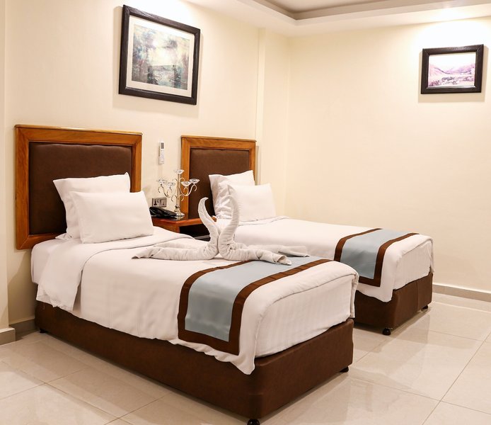 Al Raad Hotel