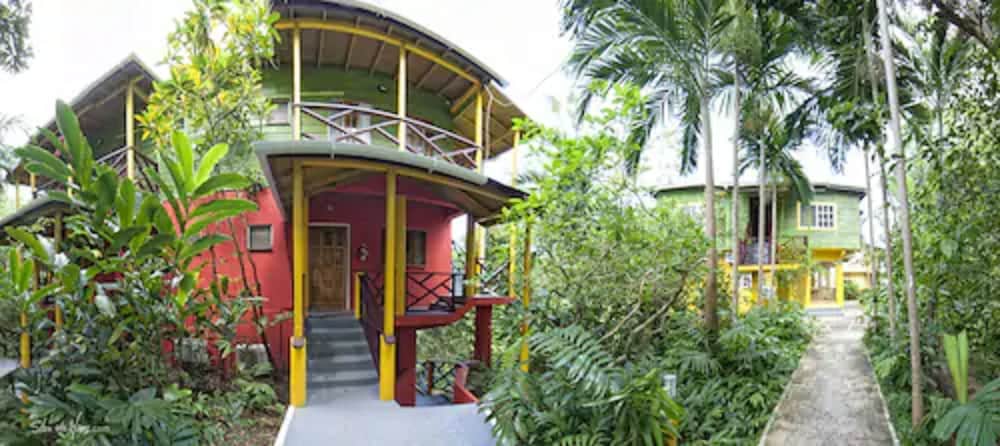 Hotel Bay View Eco Resort And Spa