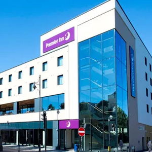 Hotel Premier Inn Staines-Upon-Thames Hotel cazare Staines