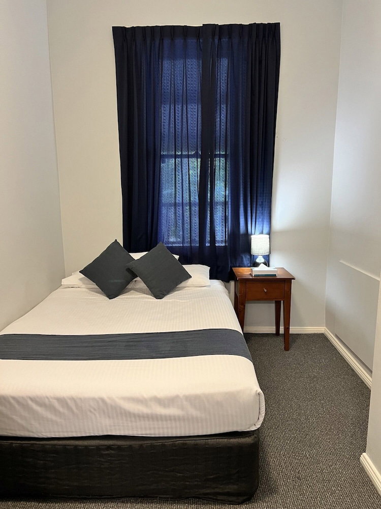 Hotel Adelaide Pulteney Motel
