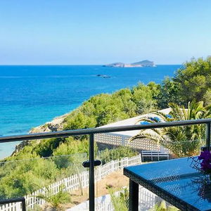 Hotel Apartamentos Aguas Blancas cazare Santa Eulalia