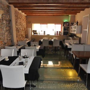 Hotel Hostal De Cabrit cazare Castello de la Plana