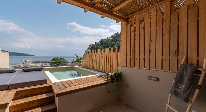 Meli Suites