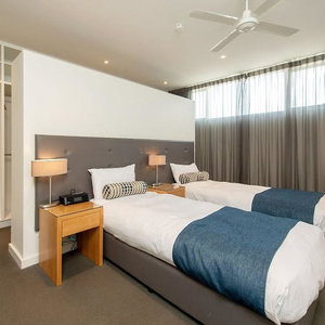 Hotel Mawson Lakes cazare Adelaide