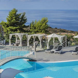 Hotel Dionysos Village Resort cazare Lassi